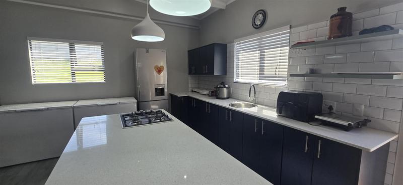 2 Bedroom Property for Sale in Groot Brakrivier Central Western Cape